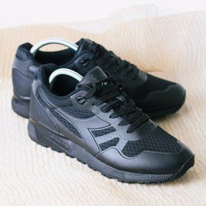 Diadora Black Lace Up Athletic Shoes